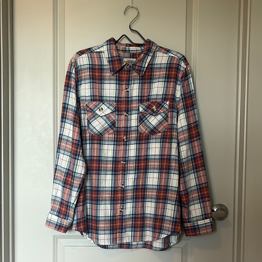 Fall-Colored Men’s Flannel